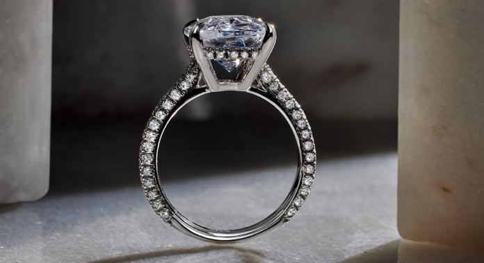 Diamond Engagement Ring – With Clarity